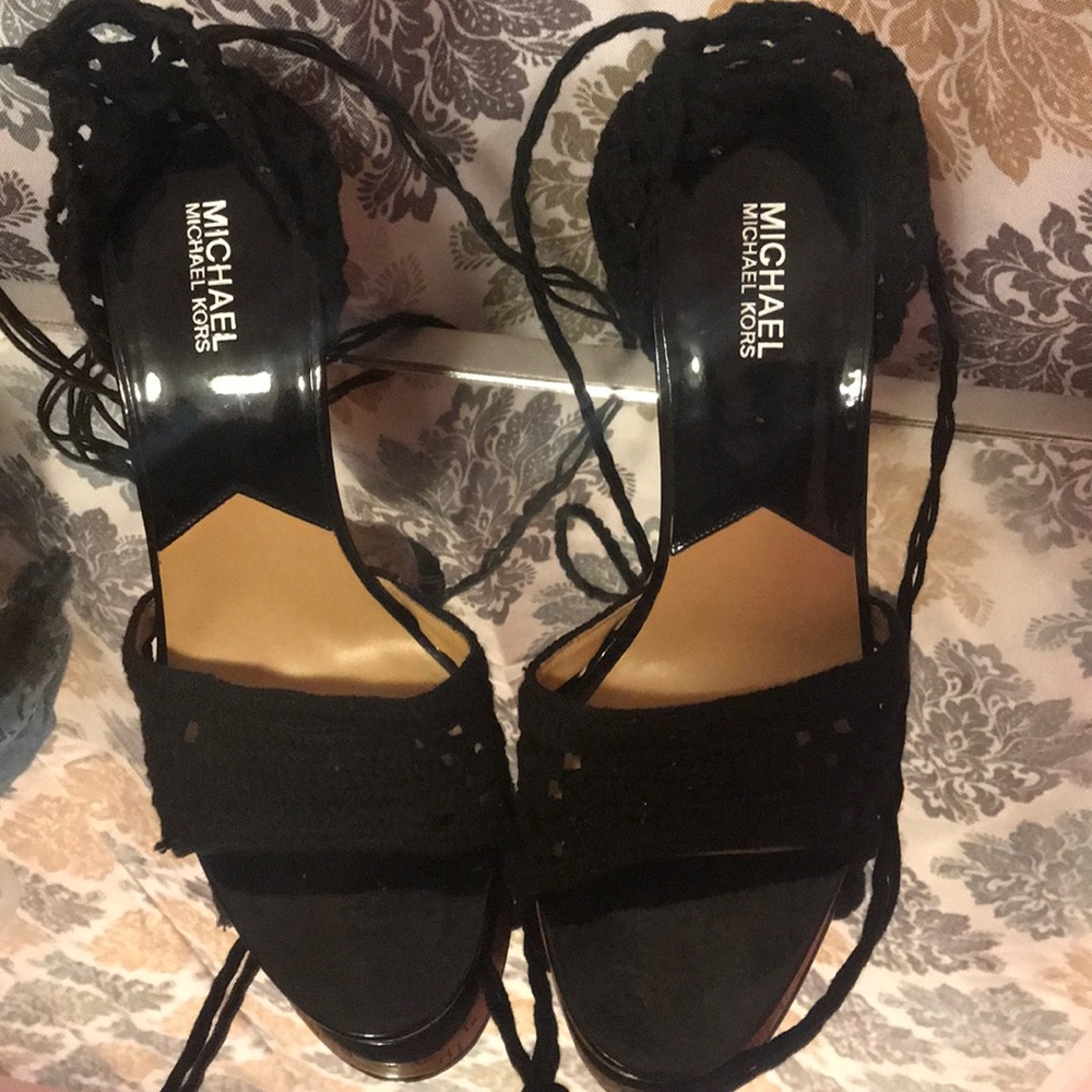 Crochet MICHAEL Kors heels Mint condition
